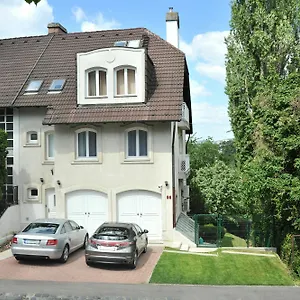 vizitați hotelul